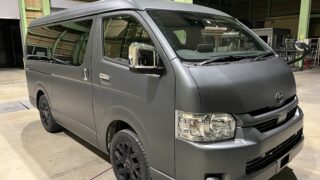 トヨタ ハイエーススーパーGLをベンツの純正色セルサイトグレー